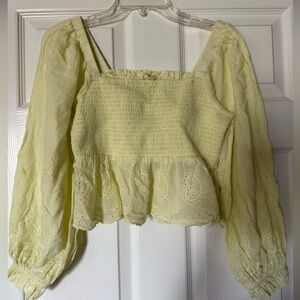 American Eagle Women’s Crop Top Blouse color green/yellow size medium
